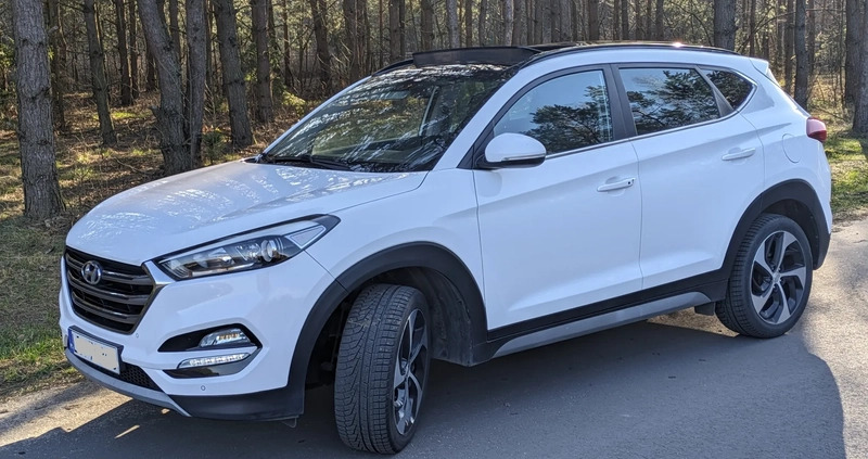 Hyundai Tucson cena 71900 przebieg: 107000, rok produkcji 2017 z Szczebrzeszyn małe 46